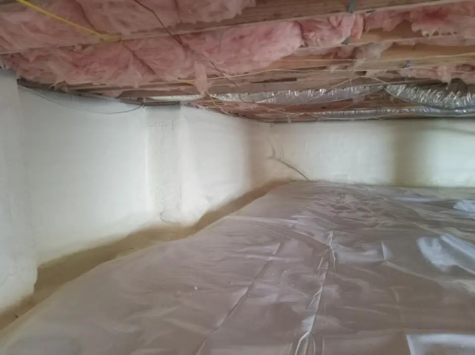 Crawl space encapsulation with closed-cell spray foam for Roof Maintenance in Maryville